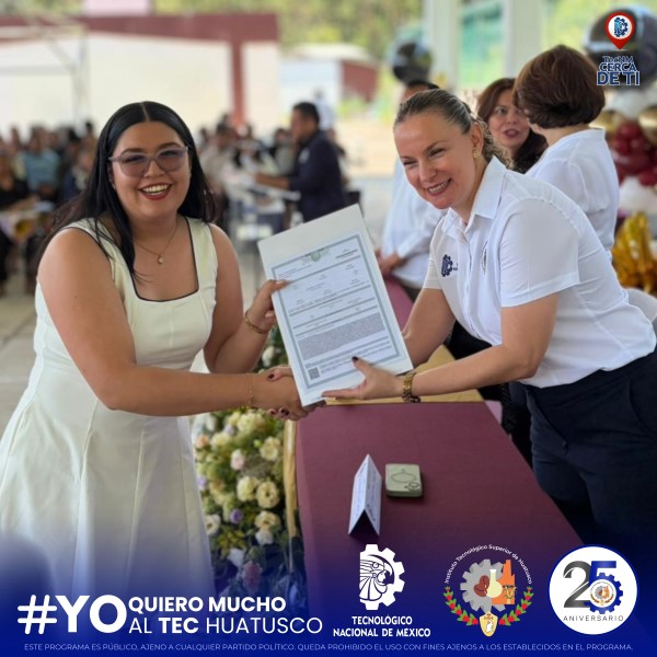 Entrega de Títulos en UPH