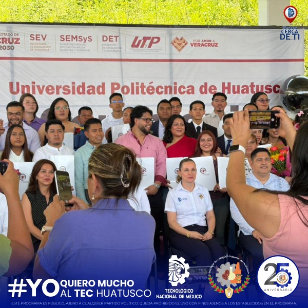 Entrega de Títulos en UPH